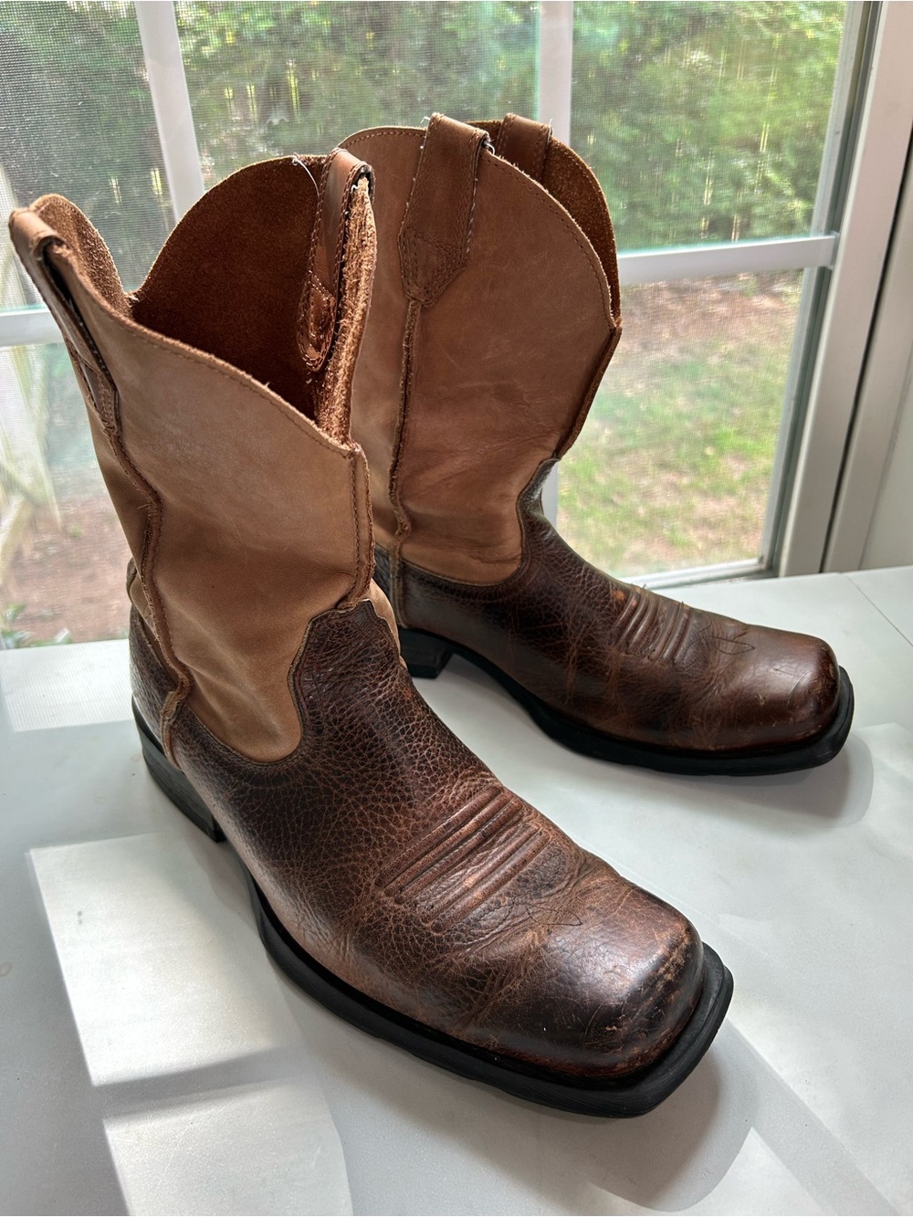 Ariat Rambler Distressed Men’s Western Square Toe Cowboy Boots Size 10.5 EE